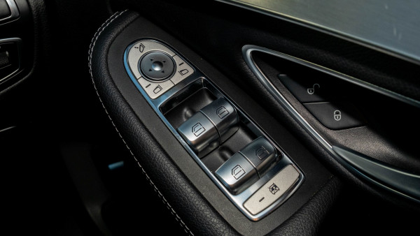 2017 MY17.55 Mercedes-Benz C-Class W205 C250 Sedan image 38