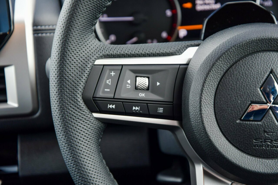 2024 Mitsubishi Triton MV GLS Ute Image 10