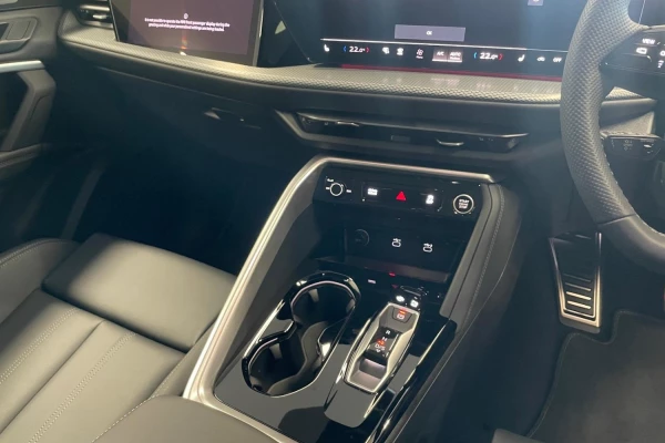 2025 MY26 Audi Q7 4M TDI 170kW SUV Image 21
