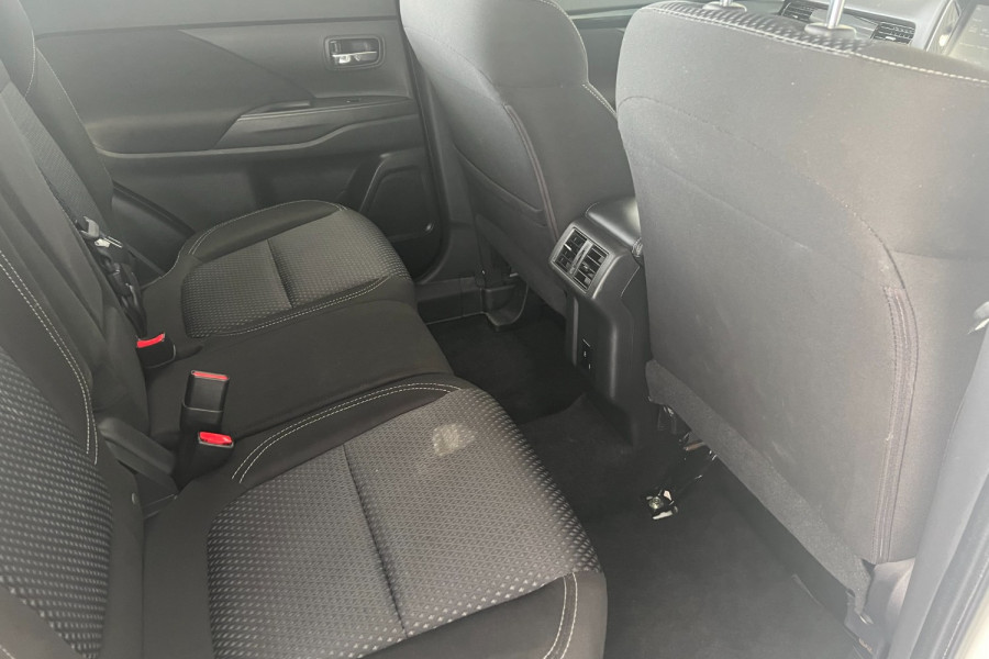 2019 Mitsubishi Outlander ZL ES Wagon Image 10