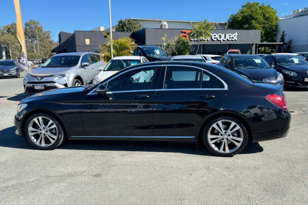 2015 Mercedes-Benz C-Class W205 C200 Sedan Image 9