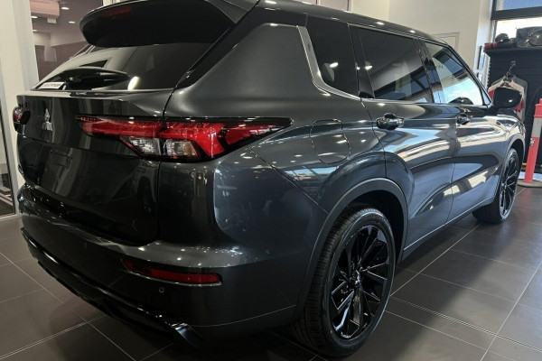 2024 Mitsubishi Outlander ZM Black Edition SUV