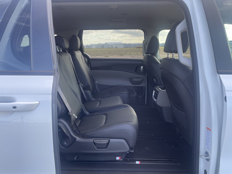 2026 Kia Carnival KA4 PE Sport+ People Mover Image 11