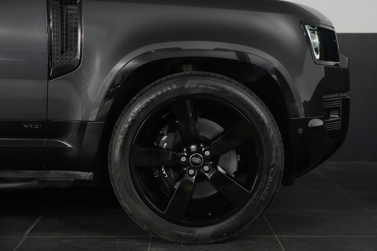 2022 Land Rover Defender L663 110 P525 SCV8 SUV