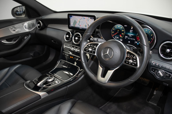 2019 Mercedes-Benz C-Class C300 Sedan Image 15