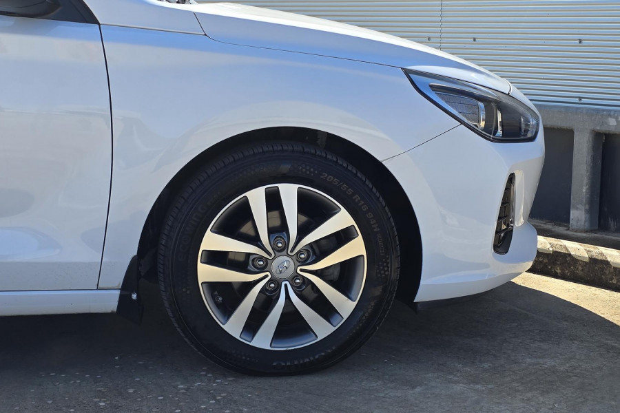 2017 MY18 Hyundai i30 PD Active Hatch Image 7