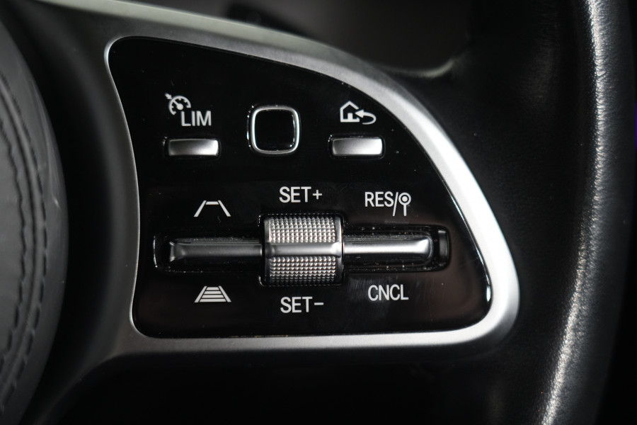 2021 Mercedes-Benz GLE-Class GLE400 d SUV Image 25