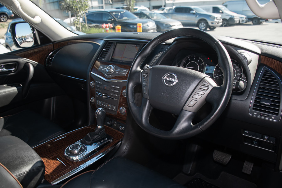 2023 Nissan Patrol Y62 Ti-L SUV Image 6