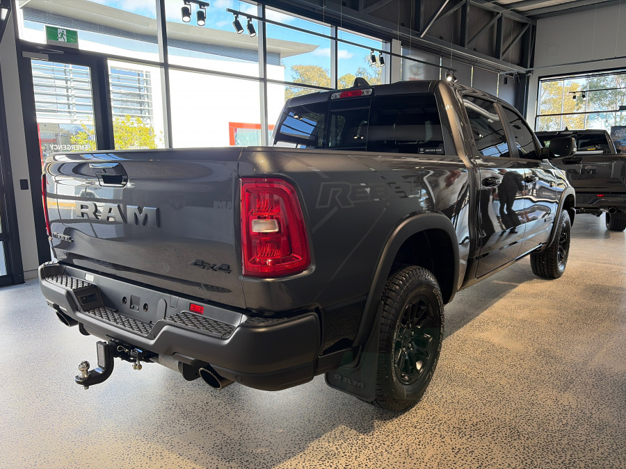 2025 Ram 1500 DT6X9821W.26 2026 Ute Image 2