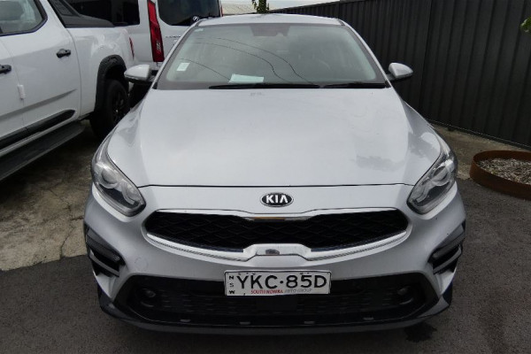 2020 MY21 Kia Cerato BD MY21 SPORT+ SAFETY PACK Hatch Image 2