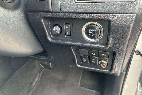 2019 Toyota LandCruiser Prado GDJ150R GXL SUV Image 18