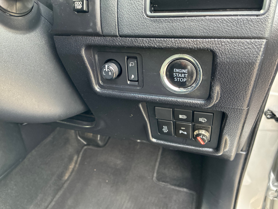 2019 Toyota LandCruiser Prado GDJ150R GXL SUV Image 18