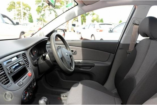 2011 Kia Rio JB S Hatch Image 5