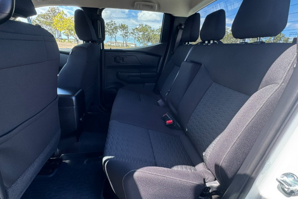 2024 Mitsubishi Triton MV GLX+ Ute Image 13
