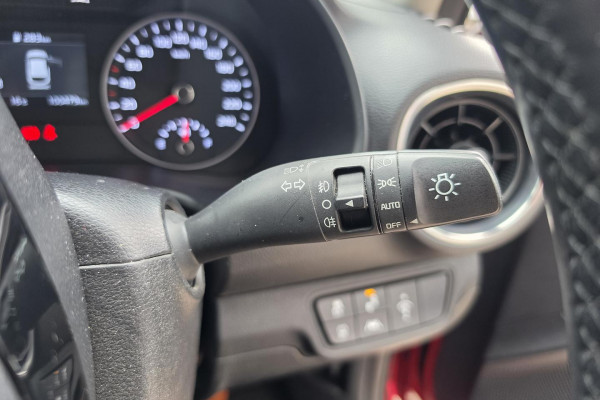 2020 MY1  Kia Cerato BD Sport+ Hatch Image 21
