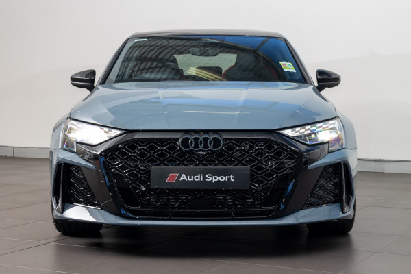 2025 Audi RS 3 GY  Hatch image 4
