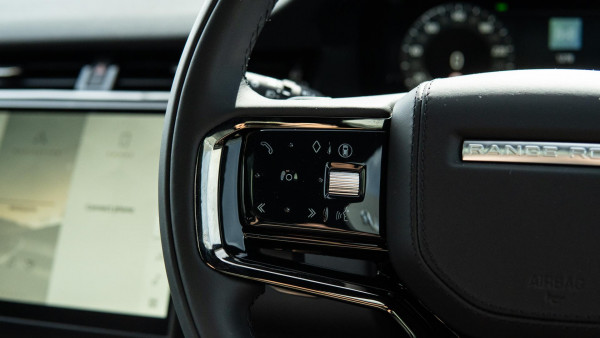 2024 Land Rover Range Rover Evoque L551 HSE SUV image 8