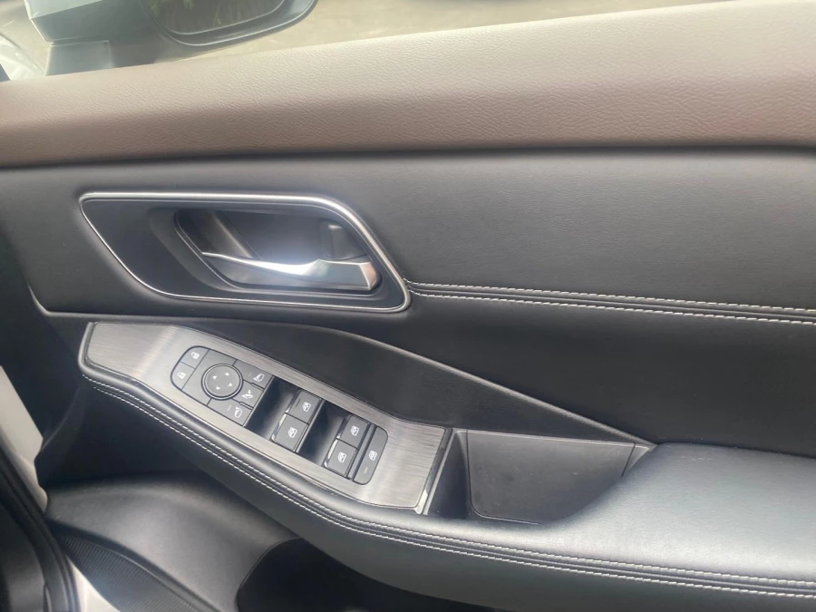 2025 Nissan X-Trail T33 ST-L SUV Image 10