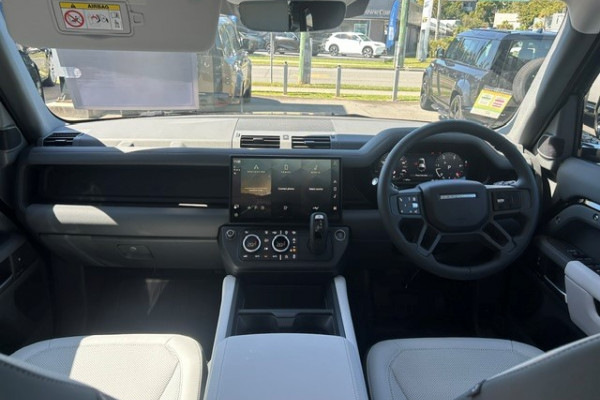 2025 MY26 Land Rover Defender L663 110 D250 S SUV Image 12