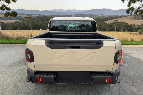 2025 MY26 Kia Tasman TK SX+ Ute Image 4