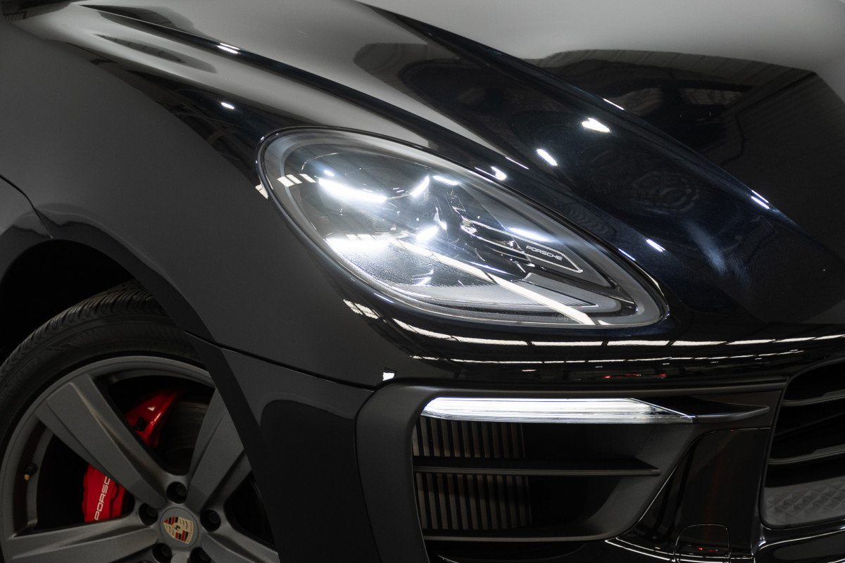 2022 Porsche Macan S SUV