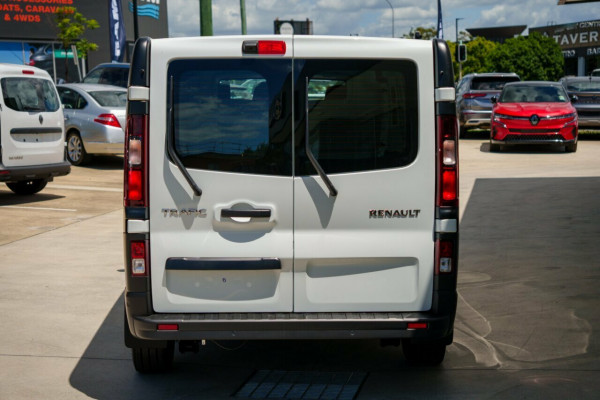 2026 Renault Trafic X82 Pro Van Image 3