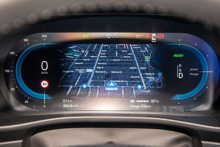 2023 MY24 Volvo C40  Recharge SUV Image 12