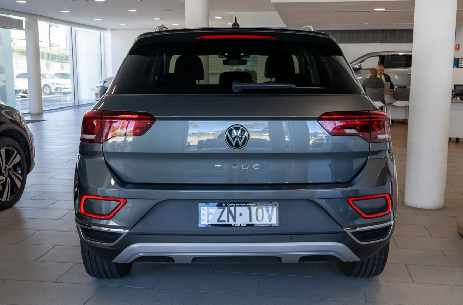 2025 Volkswagen T-Roc D11 110TSI Style SUV Image 5