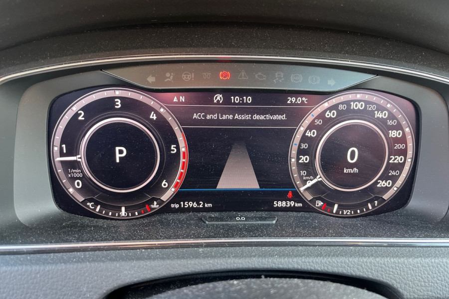 2018 Volkswagen Golf 7.5 135TDI Premium SUV Image 14
