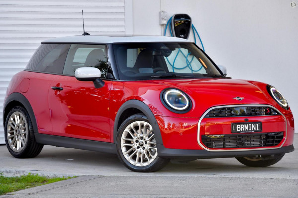 MINI Cooper S Favoured F65