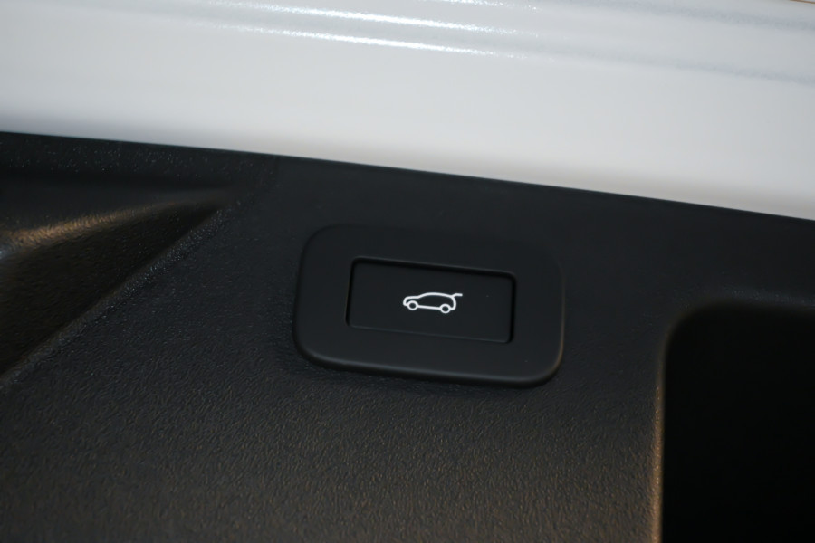 2026 Land Rover Discovery Sport L550 P250 Metropolitan SUV