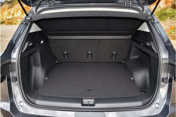 2026 MG MGS5 EV ZS3EM Essence 49 SUV Image 5