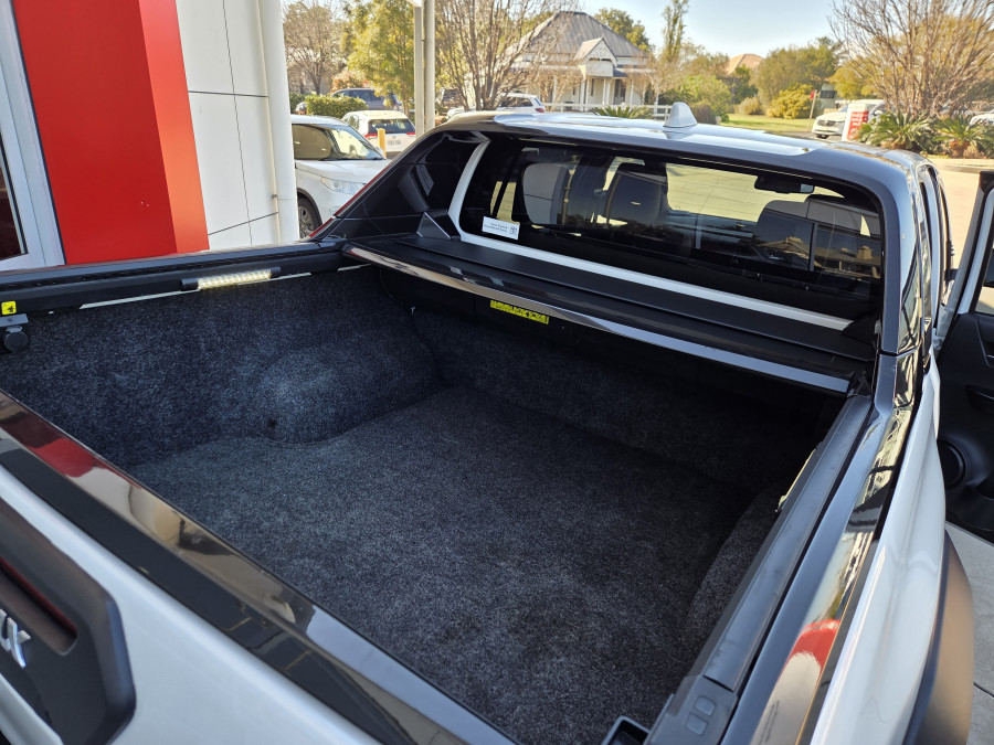 2024 Toyota HiLux B228460HR Rogue Ute Image 13