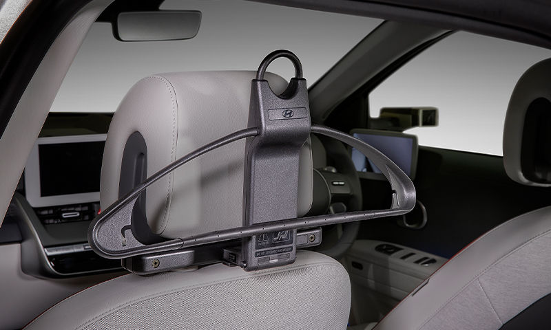 Seat business suit hanger