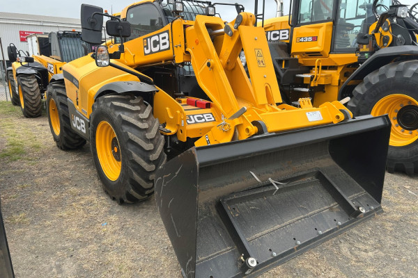 2026 JCB TELEHANDLER - AG Telescopic Handler Image 2