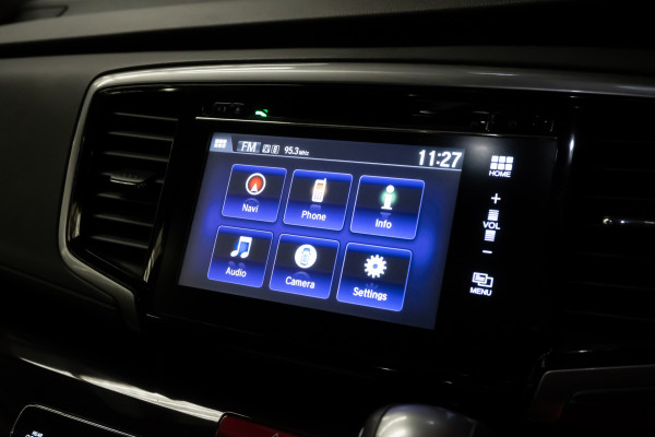 2018 Honda Odyssey 5th Gen VTi-L SUV Image 16