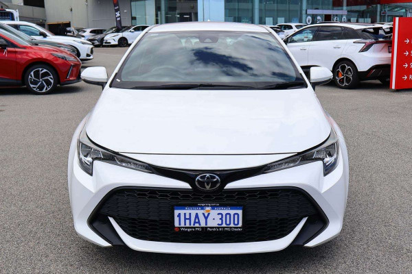 2018 Toyota Corolla MZEA12R Ascent Sport Hatch Image 4