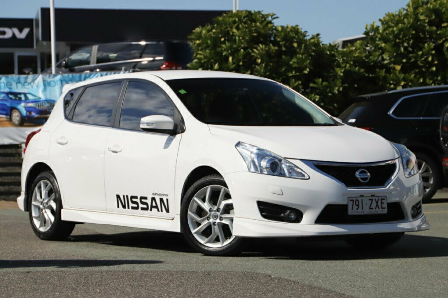 2014 nissan pulsar sss