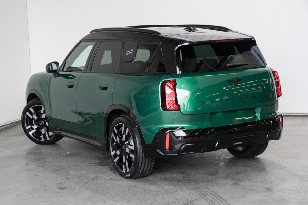 2026 MINI Countryman U25 S JCW Sport SUV image 2