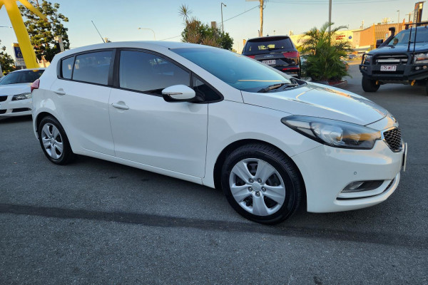2016 Kia Cerato YD S Premium Hatch Image 4