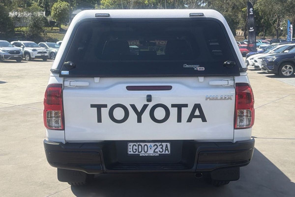2024 Toyota HiLux GUN126R SR 48V Ute Image 6