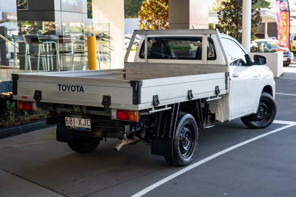 2017 Toyota HiLux SR Cab Chassis