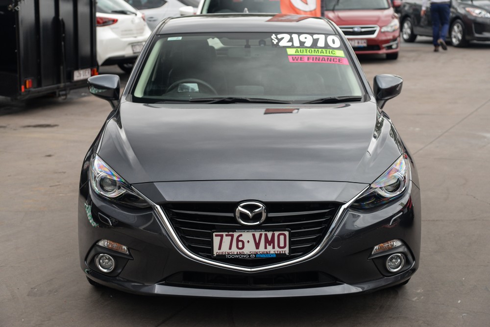 2015 Mazda 3 Hatch Image 3