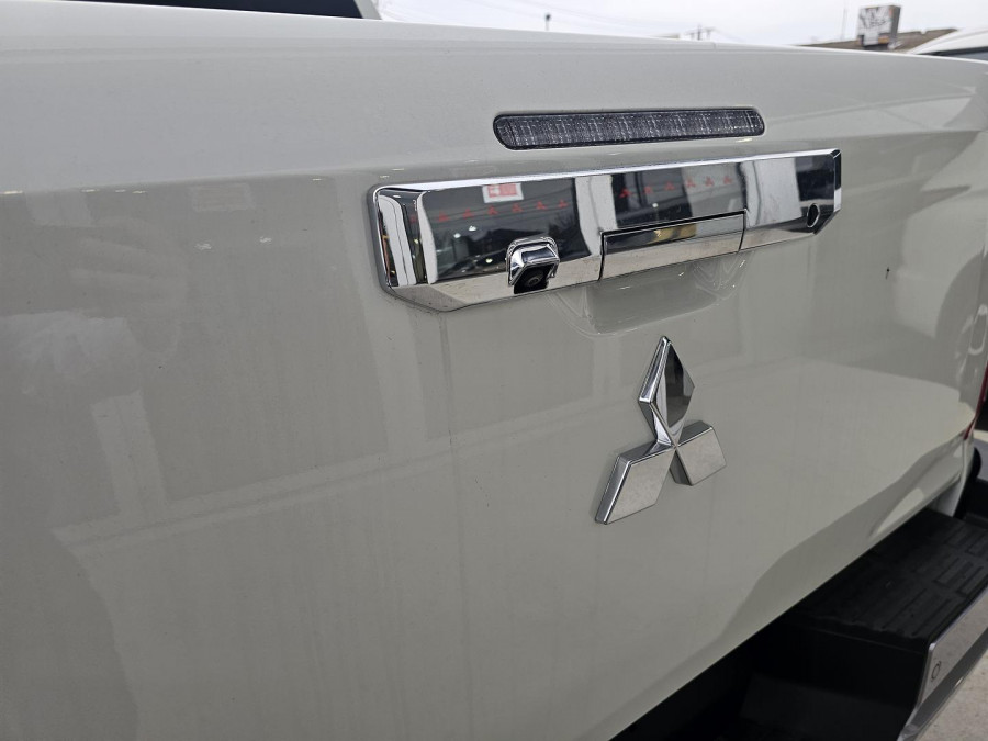 2026 Mitsubishi Triton MV GLX Ute Image 7