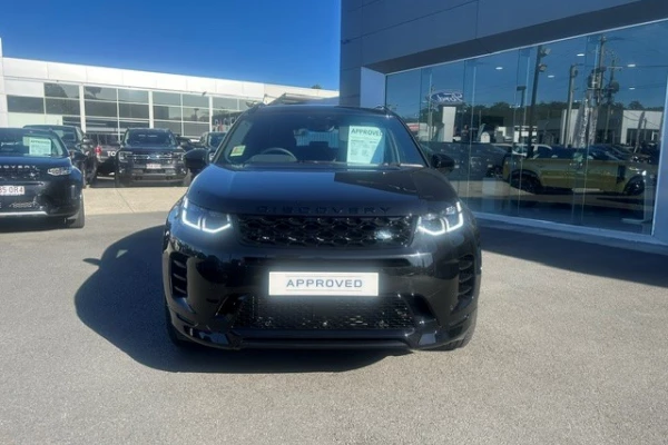 2025 MY26 Land Rover Discovery Sport L550 P250 Landmark SUV Image 2