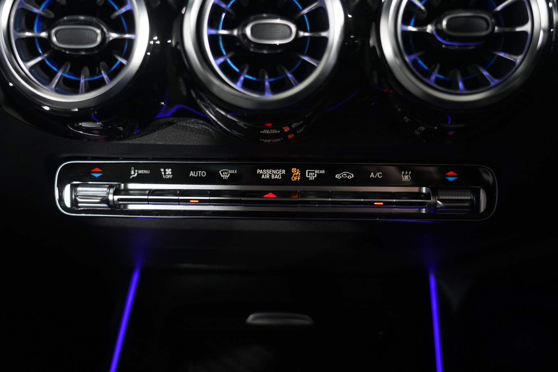 2023 Mercedes-Benz Eqb 350 4matic Edition 1 SUV Image 18