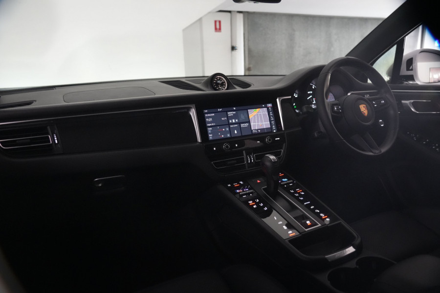 2021 Porsche Macan GTS SUV Image 30