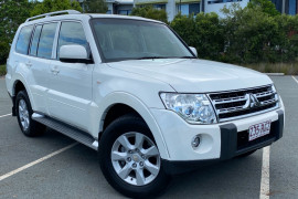 Mitsubishi Pajero GLS NT 
