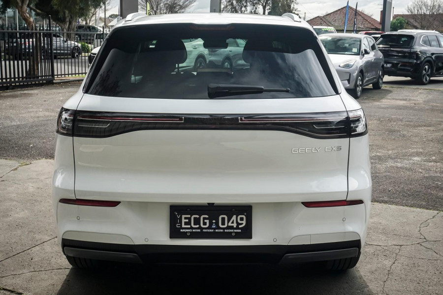 2026 MY27 Geely EX5 E245 Inspire Extended Range SUV Image 3