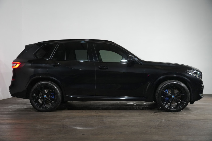 2022 BMW X5 xDrive30d SUV Image 4